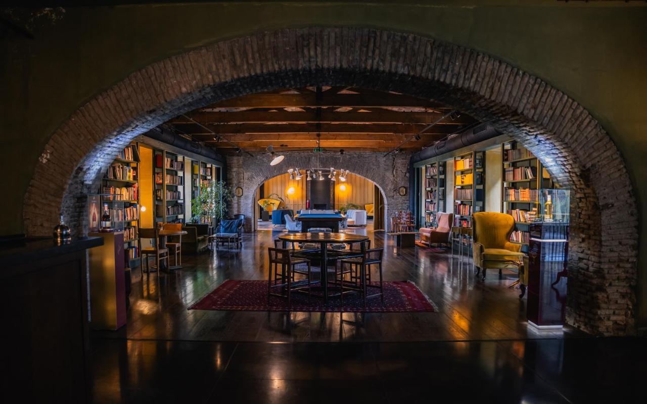 Tsinandali Estate, A Radisson Collection Hotel Zewnętrze zdjęcie Library at the Hotel