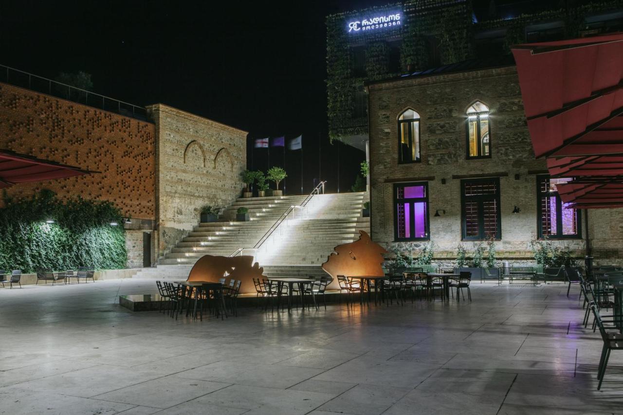 Tsinandali Estate, A Radisson Collection Hotel Zewnętrze zdjęcie The courtyard of the museum